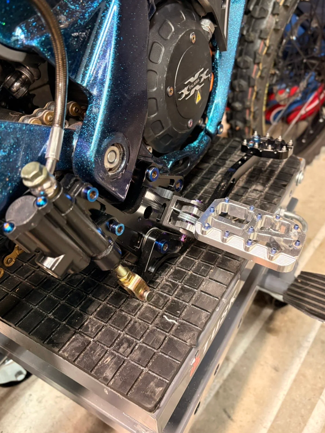 Titanium – NX Racing